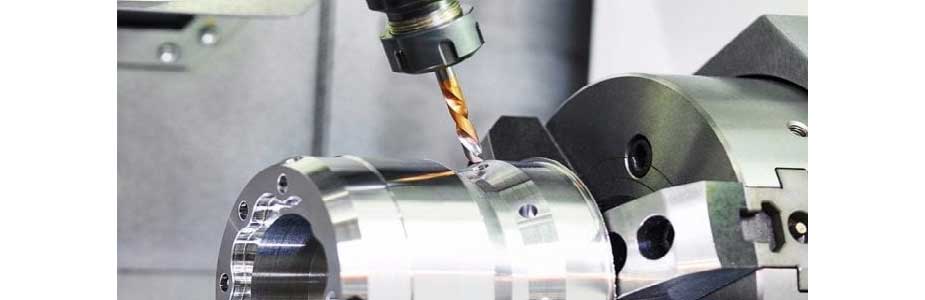 What is the difference between CNC machining and conventional presentation?